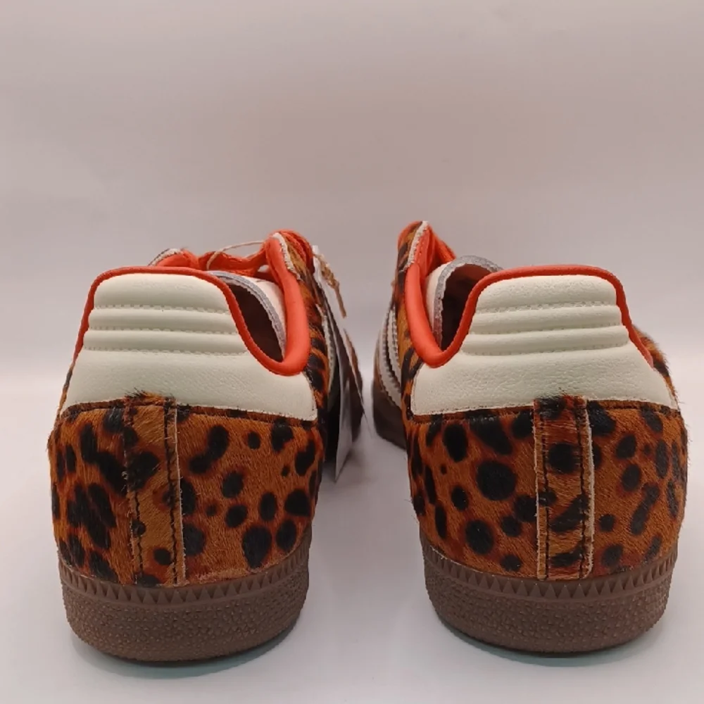 NEW Adidas Samba OG Cheetah Print Red/Creme Sneakers Womens Size 10 US JI2734 - Picture 3 of 16